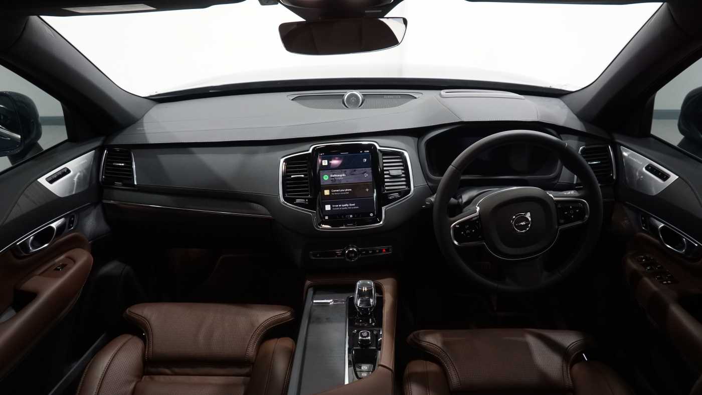 Volvo  Recharge Ultimate T8 Plug-in Hybrid Bright MY23 (460hp)